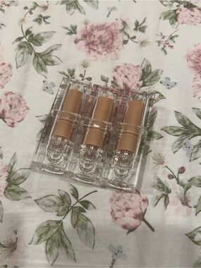 KKW BEAUTY Lipstick Bundle